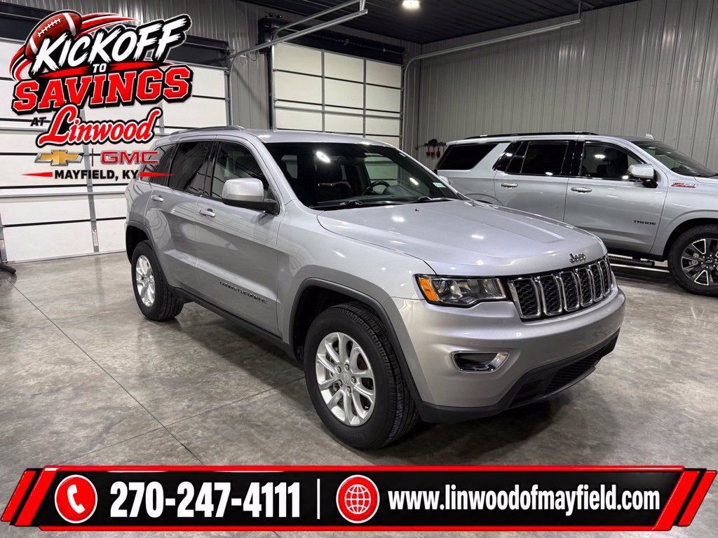 Used 2021 Jeep Grand Cherokee Laredo AWD/4WD image 1