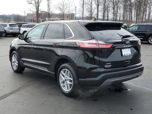 Certified 2024 Ford Edge SEL w/ Convenience Package AWD/4WD image 4