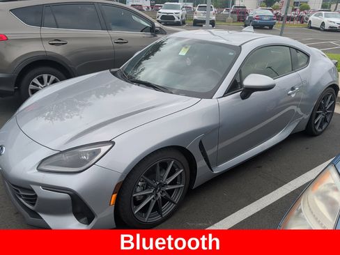 Used 2024 Subaru BRZ Limited RWD image 5