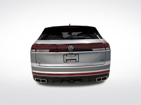 Used 2024 Volkswagen Atlas Cross Sport SEL Premium R-Line image 15