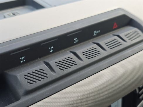 Used 2022 Ford Bronco Wildtrak image 25