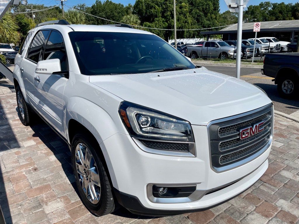 Used 2017 GMC Acadia Limited SLT FWD image 3