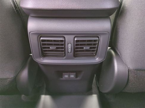 New 2025 Toyota RAV4 SE image 17