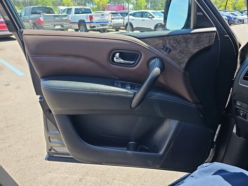 Used 2021 INFINITI QX80 Premium Select w/ Cargo Package RWD image 33