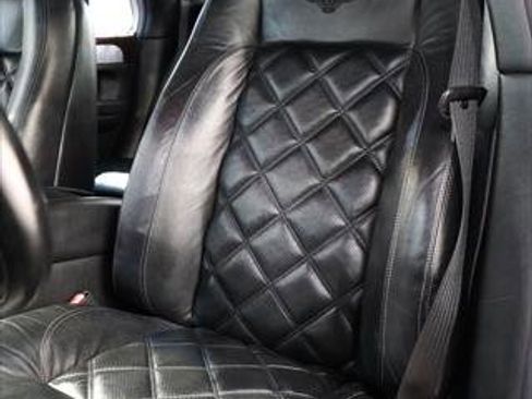 Used 2004 Bentley Arnage T image 12