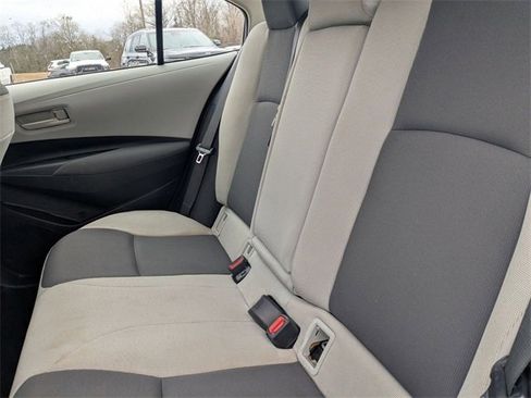 Used 2023 Toyota Corolla LE image 27