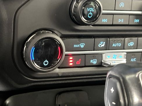 Used 2021 Ford Bronco Big Bend w/ Sasquatch Package image 19