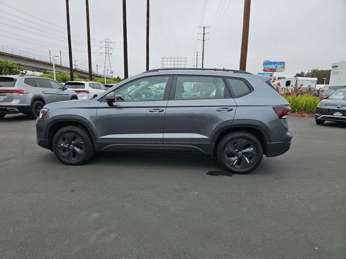 Used 2026 Volkswagen Taos S FWD image 8