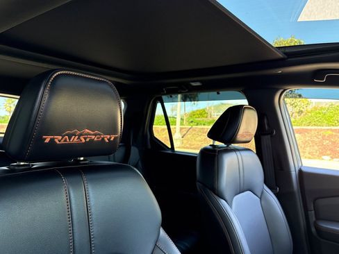 Certified 2023 Honda Pilot TrailSport image 24