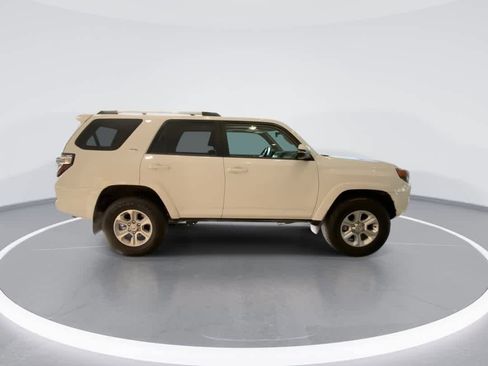 Certified 2024 Toyota 4Runner SR5 Premium w/ Moonroof Package AWD/4WD image 9