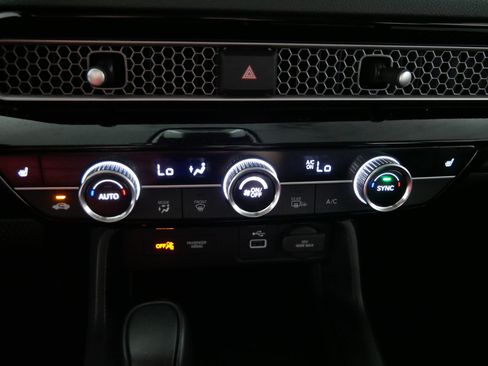 Used 2024 Honda Civic EX image 23