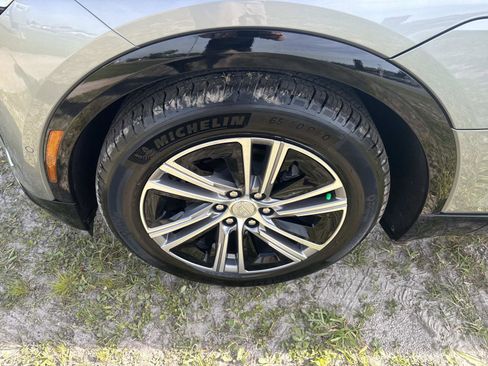 Certified 2025 Cadillac Lyriq Luxury RWD image 10