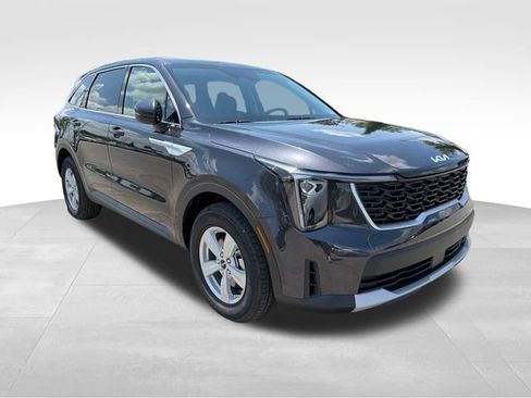 New 2026 Kia Sorento LX FWD image 1