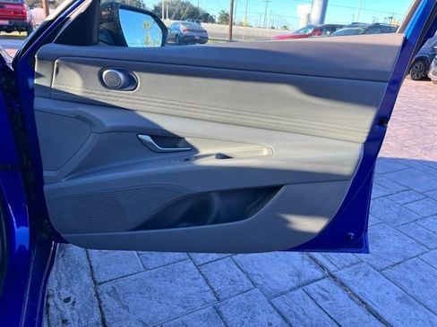 New 2026 Hyundai Elantra SEL Sport Premium FWD image 23