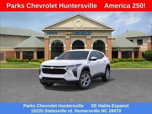 New 2026 Chevrolet Trax LS w/ LS Convenience Package FWD image 1