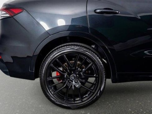Used 2024 Maserati Levante Modena Ultima AWD/4WD image 8