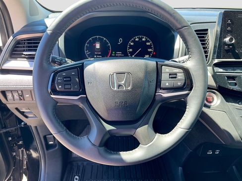 Used 2026 Honda Odyssey EX-L image 11