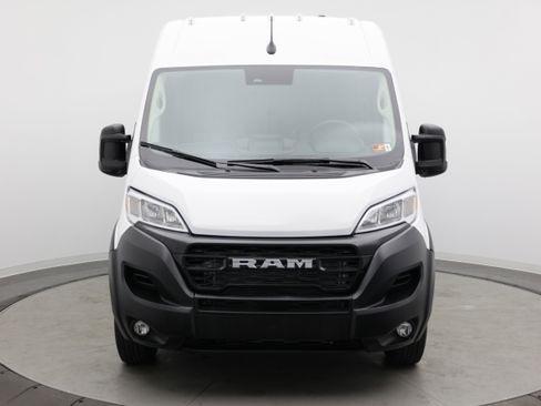 Used 2025 RAM ProMaster 2500 w/ Convenience Group FWD image 2