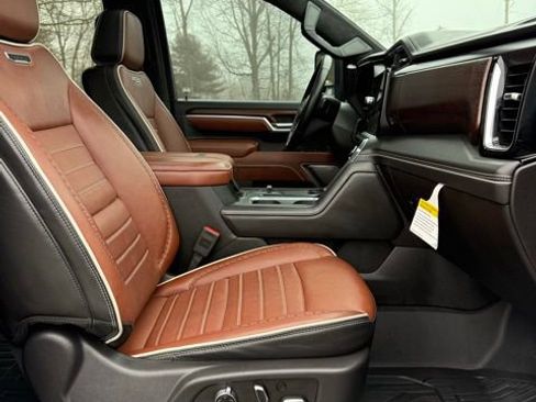 Used 2025 GMC Sierra 2500 Denali Ultimate image 20