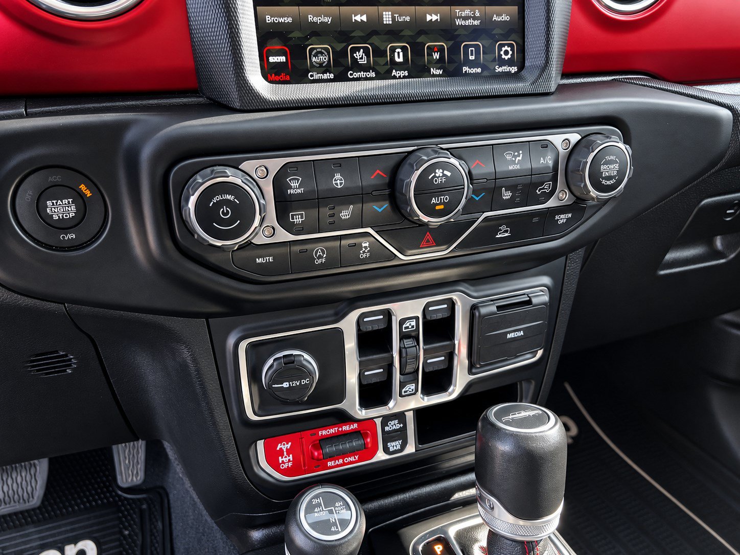 Used 2021 Jeep Gladiator Rubicon AWD/4WD image 15