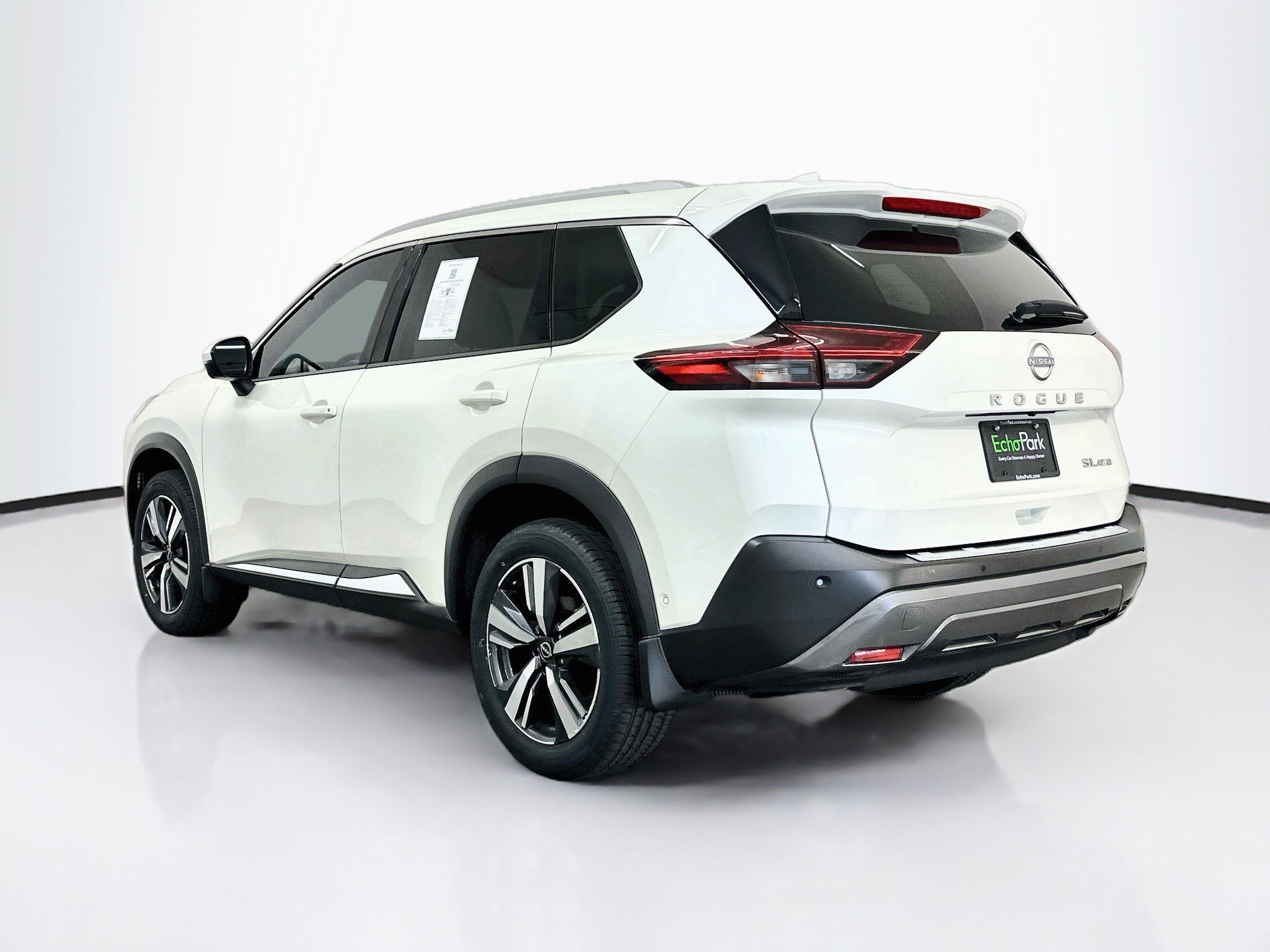 Used 2023 Nissan Rogue SL w/ SL Premium Package AWD/4WD image 5