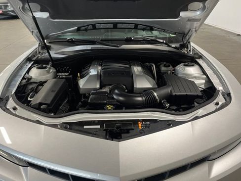 Used 2015 Chevrolet Camaro SS w/ RS Package RWD image 9