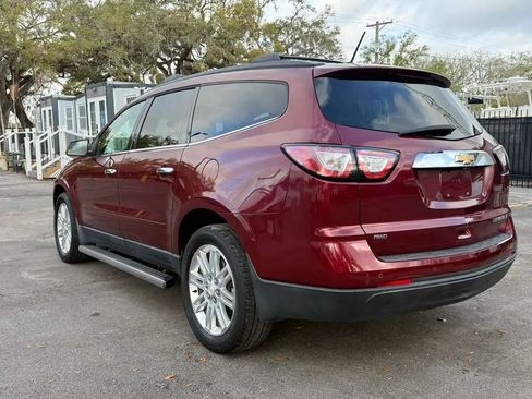 Used 2015 Chevrolet Traverse LT w/ Style and Technology Package image 4