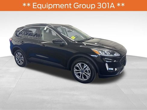 Certified 2022 Ford Escape SEL image 3