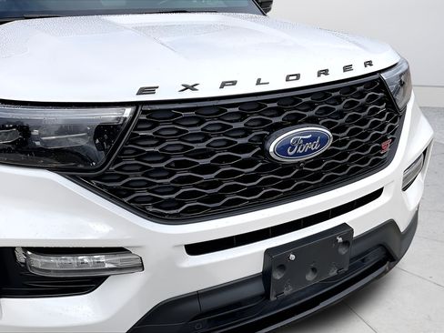 Certified 2023 Ford Explorer ST w/ Equipment Group 401A AWD/4WD image 37