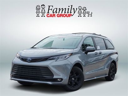 New 2025 Toyota Sienna XLE Woodland Edition