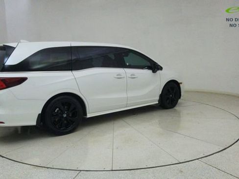 Used 2023 Honda Odyssey Sport image 73