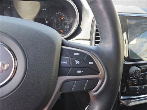 Used 2019 Jeep Grand Cherokee Limited RWD image 22