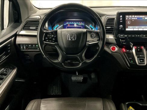 Used 2019 Honda Odyssey EX-L image 18