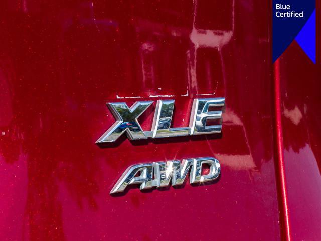 Used 2021 Toyota RAV4 XLE AWD/4WD image 11