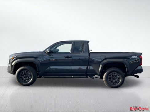 Certified 2025 Toyota Tacoma PreRunner RWD image 4