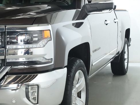 Used 2016 Chevrolet Silverado 1500 LTZ w/ LTZ Plus Package AWD/4WD image 4