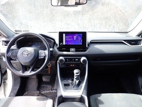 Used 2023 Toyota RAV4 LE image 12