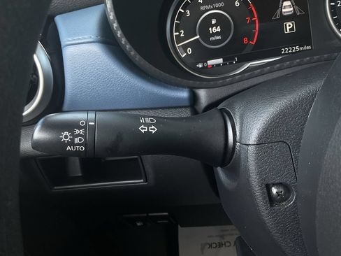 Used 2025 Nissan Versa SV w/ Trunk Package FWD image 31