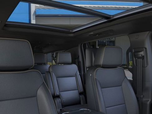 New 2026 Chevrolet Suburban Premier image 25