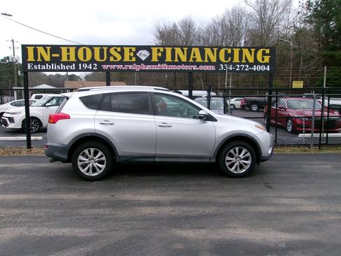 Used 2015 Toyota RAV4 Limited image 7