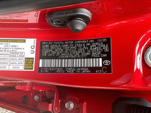 Used 2021 Toyota Prius Prime LE FWD image 16