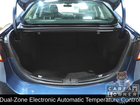 Used 2018 Ford Fusion SE w/ Fusion SE Technology Package image 7