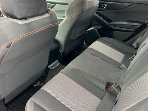 Used 2022 Subaru Crosstrek 2.0i Premium w/ Moonroof Package AWD/4WD image 4
