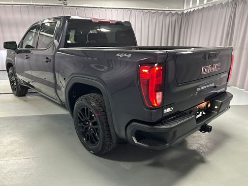 Used 2022 GMC Sierra 1500 Elevation image 5