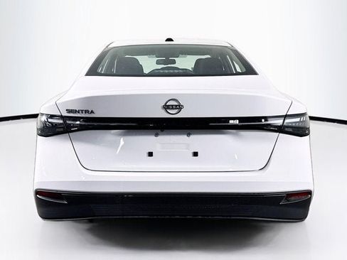 New 2026 Nissan Sentra SV w/ SV Convenience Package FWD image 6