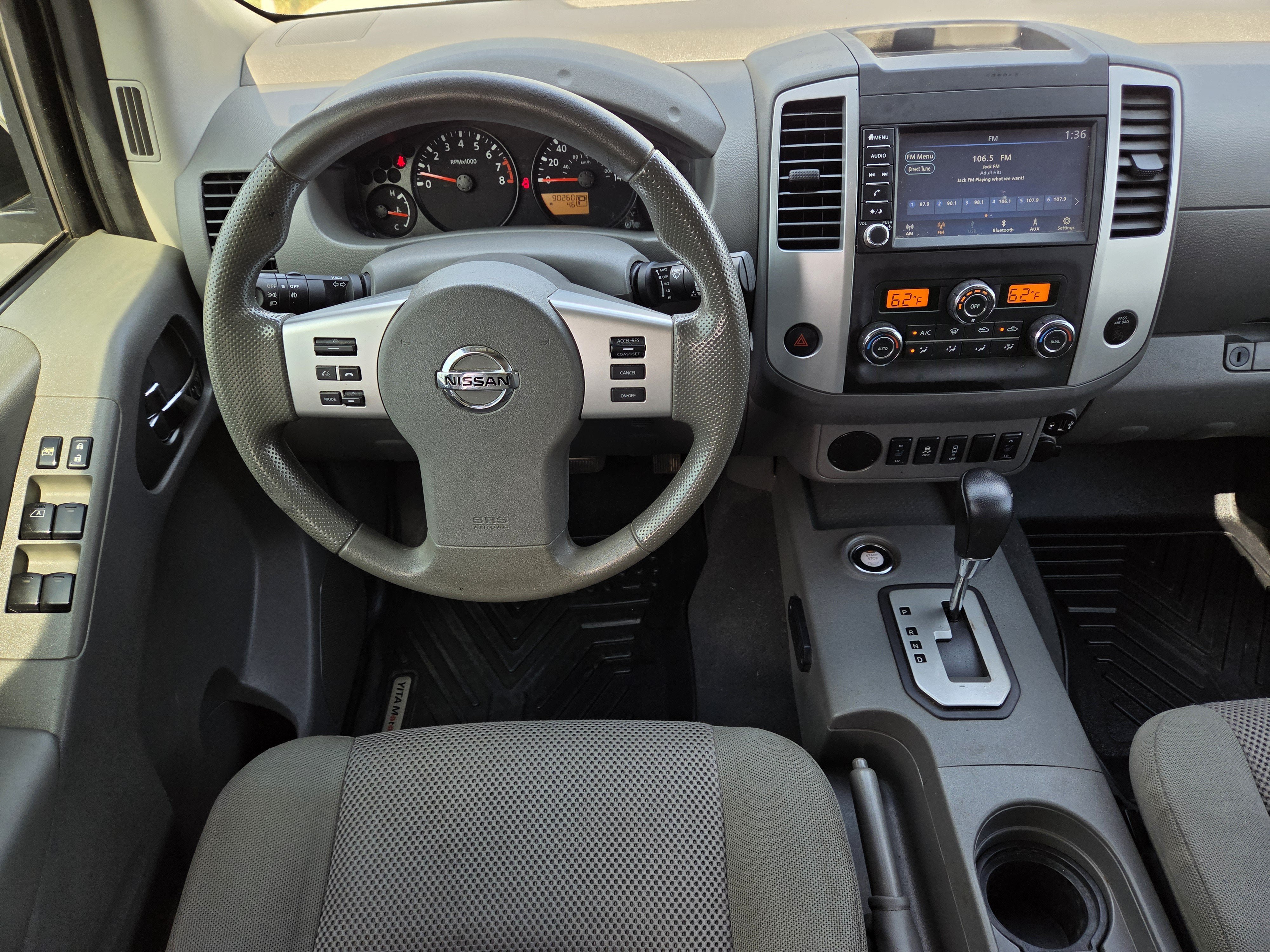 Used 2020 Nissan Frontier SV w/ Midnight Edition Floor Mats RWD image 10