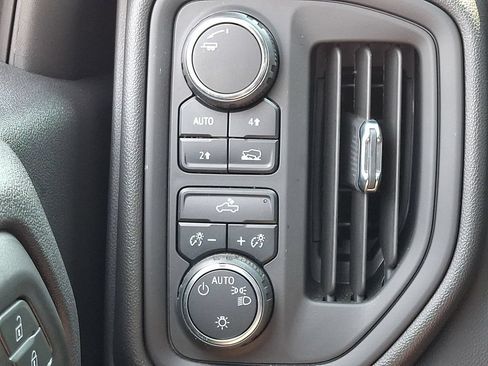 Used 2024 Chevrolet Silverado 1500 Custom AWD/4WD image 23