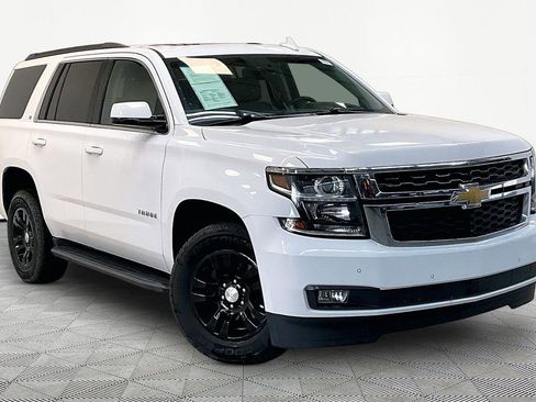 Used 2018 Chevrolet Tahoe LT AWD/4WD image 3