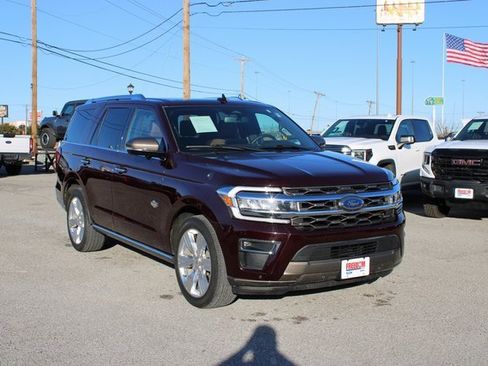 Used 2023 Ford Expedition King Ranch image 3
