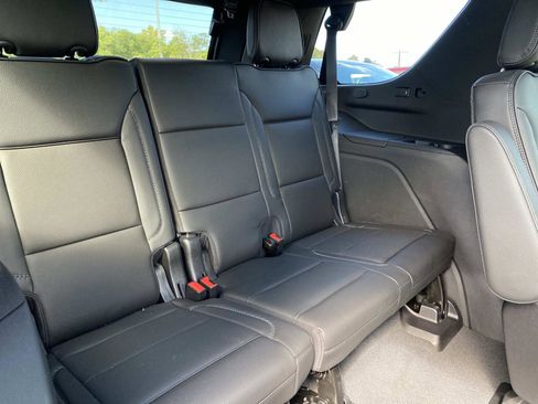 Used 2022 GMC Yukon Denali image 29